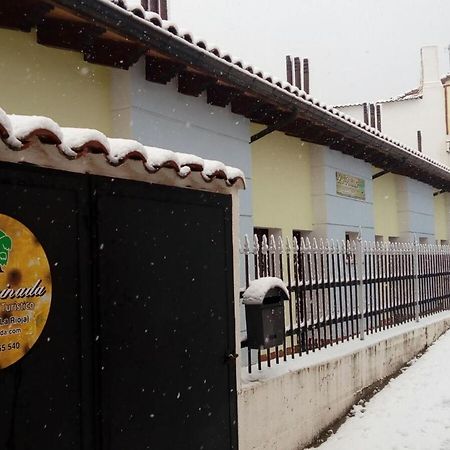 Apartamentos La Peinada Villarejo  Luaran gambar